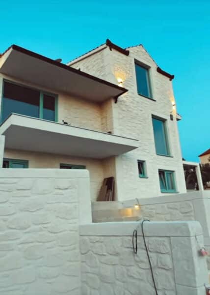 S partnerem Nela Slováková chystá luxusní apartmány v Chorvatsku. Foto: Instagram