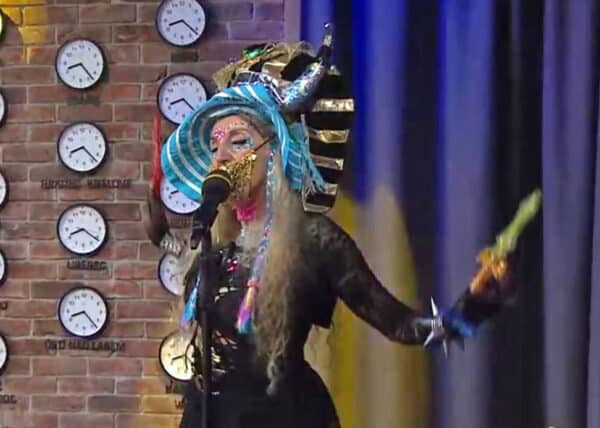 Zpěvačka Jana Uriel Kratochvílová ve Snídani s Novou. Repro: TV Nova