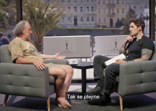 Jaroslav Dušek v rozhovoru s Čestmírem Strakatým.