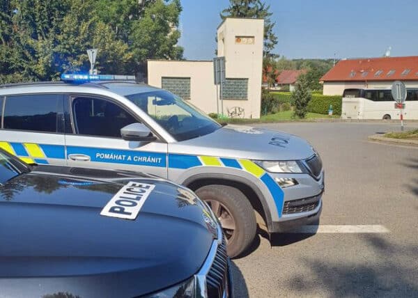 Policie dohlížela na Barum Rally ve Zlíně. Rozdala i pokuty. Foto: PČR