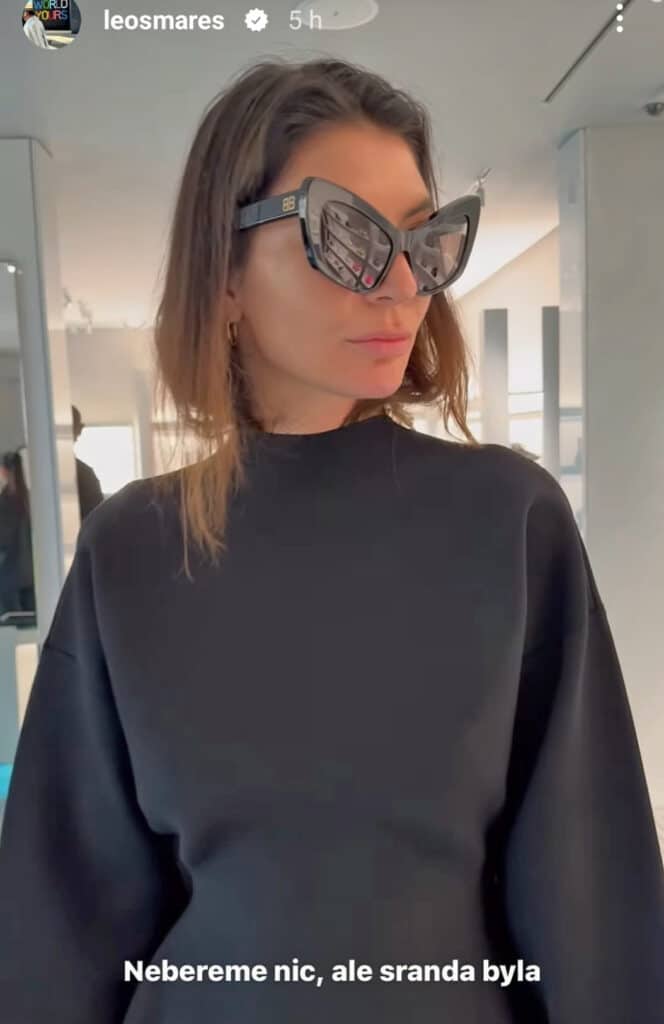 Monika Marešová si v Monte Carlu zkoušela nové brýle, šaty i boty. Foto: Instagram LM
