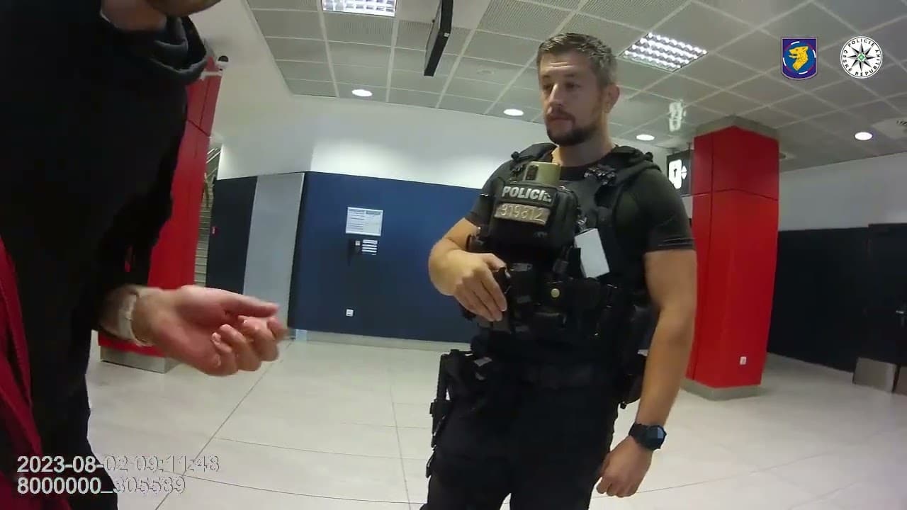 Video Thumbnail: Policie ČR: Zatajení nálezu – letiště