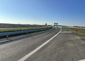 Nový sjezd z dálnice D8 u Zdib směrem na Mělník. Foto: ŘSD