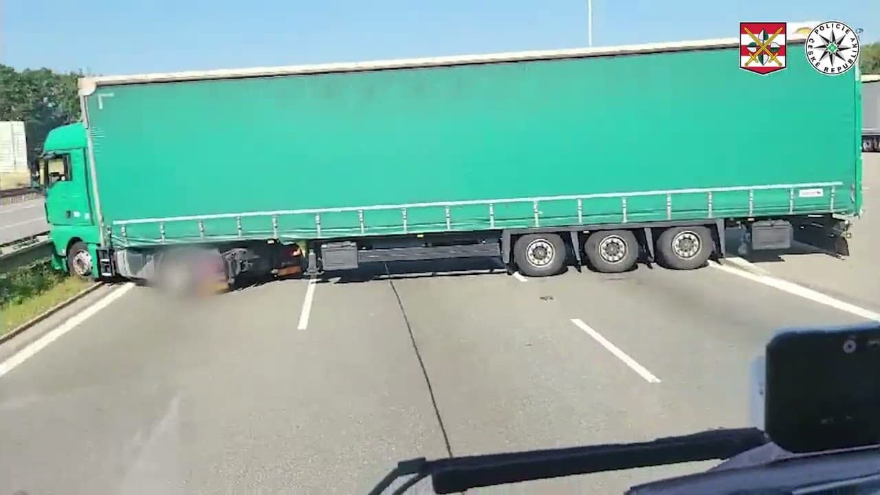 Video Thumbnail: Policie ČR: Řidič kamionu pod vlivem na D1