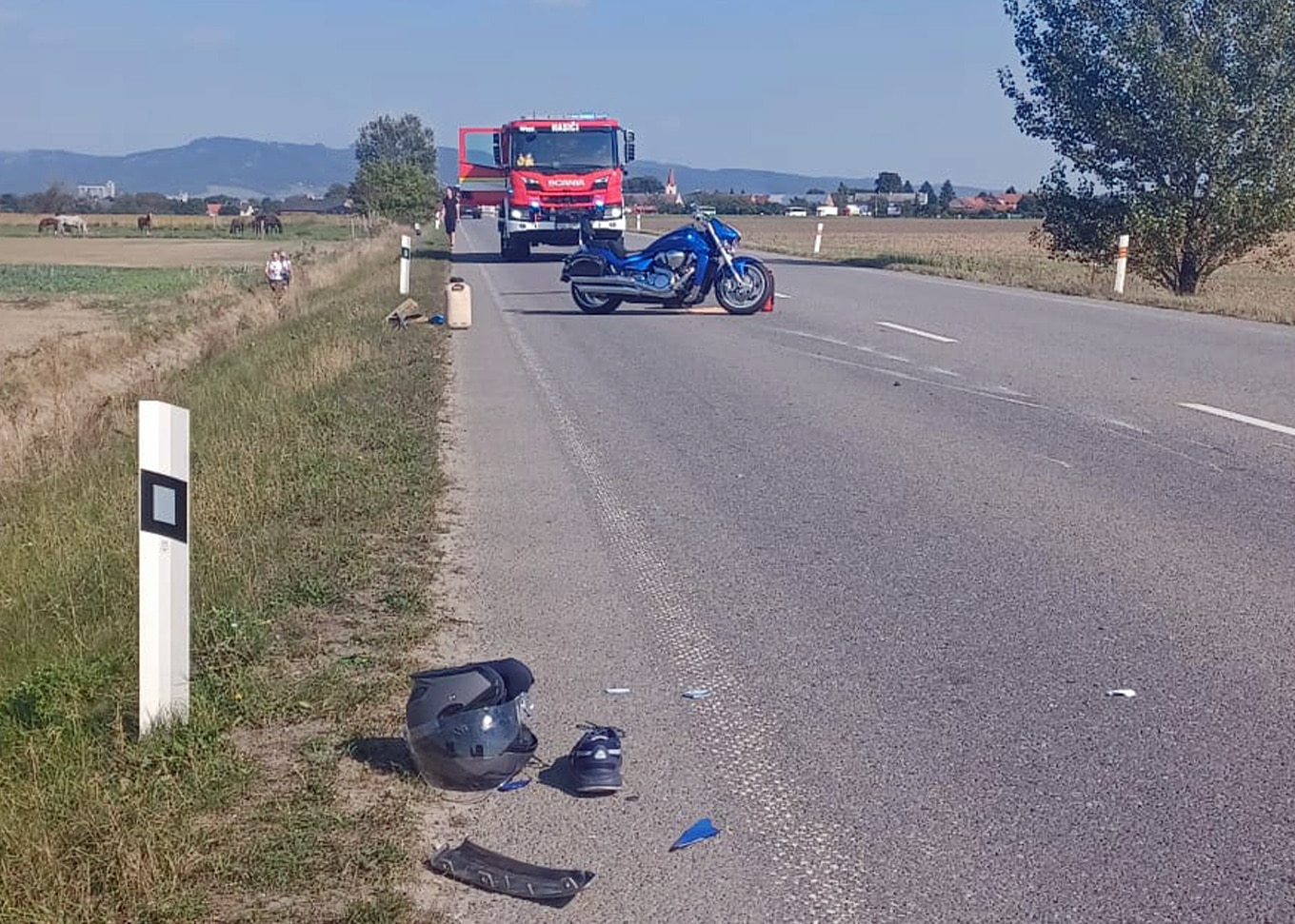 Tragická nehoda motorky u Třebětic na Kroměřížsku. Foto: ZZS ZLK