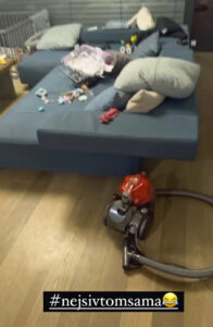 Agáta Hanychová zveřejnila nepořádek v domě. Zdroj: IG
