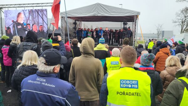V Mladé Boleslavi se stávkuje proti vládě. Foto: CRzprávy