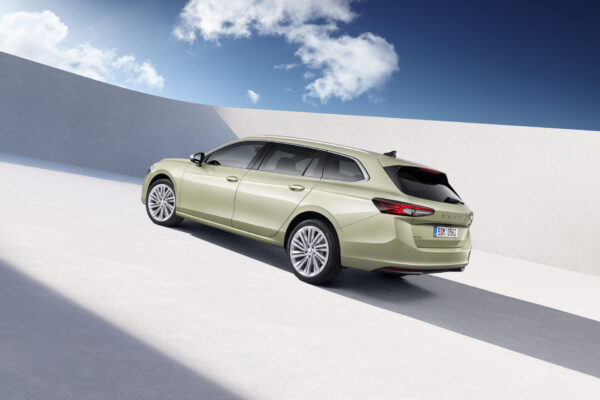Nová Škoda Superb Combi. Foto: Škoda