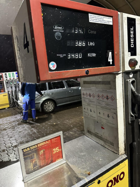 Čerpací stanice Tank ONO prodávají Natural 95 za 34,90 Kč. Foto: ČRzprávy