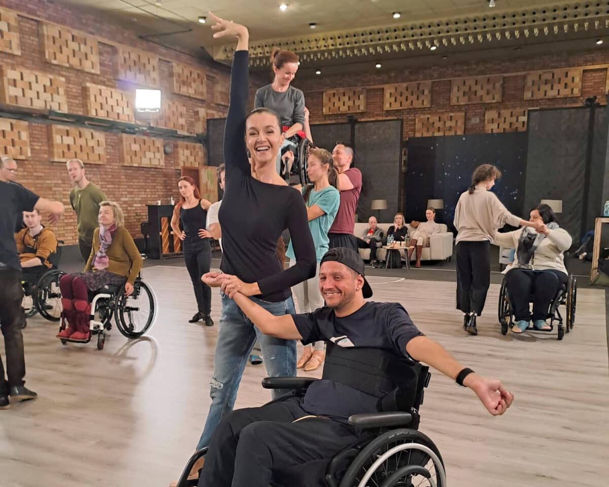 Hvězdy StarDance budou tančit s vozíčkáři. Foto: Centrum Paraple