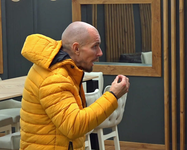 Rozzuřený David nadává Vítkovi. Zdroj: Big Brother / Voyo