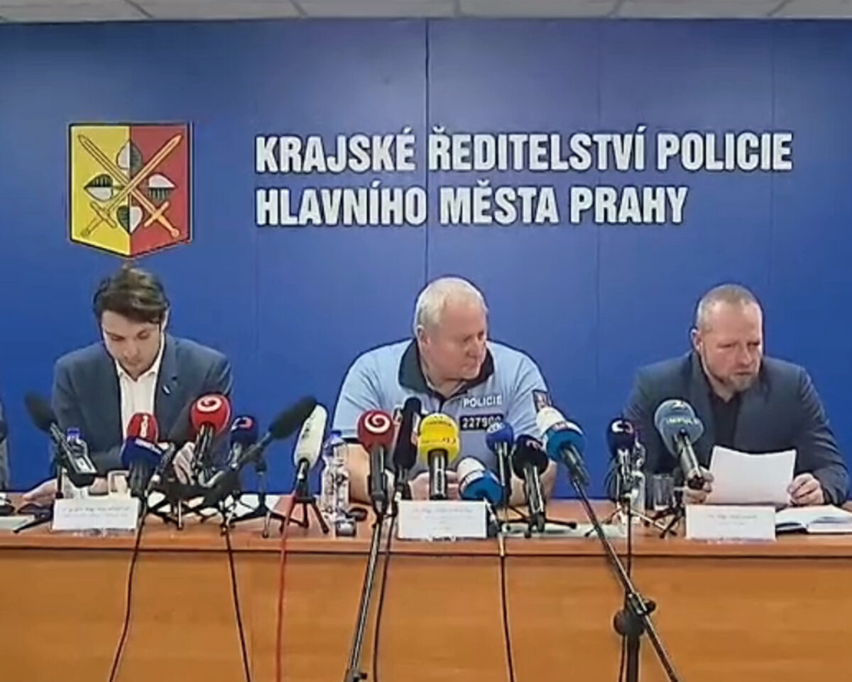 Tisková konference policie k zásahu na Filozofické fakultě. Foto: PČR
