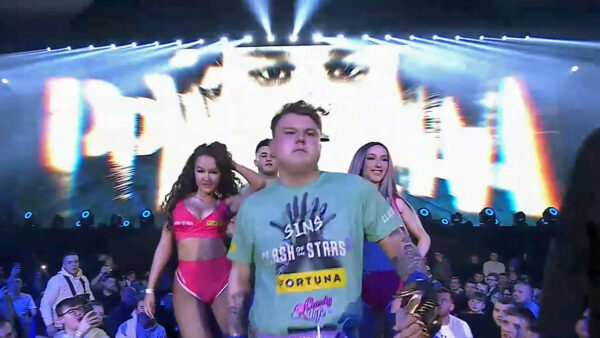 Tadeáš Veselý Gangstaboy byl napaden na Clash of the stars.