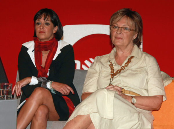 Tereza Brodská a Jana Hlaváčová na tiskové konferenci TV Nova v roce 2010. Foto: Pavel Gwužď, NextFoto