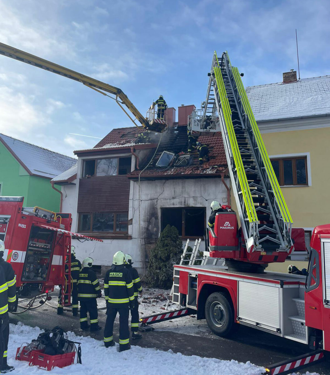 Výbuch plynu v domě v Kamenném Újezdu. Foto: PČR