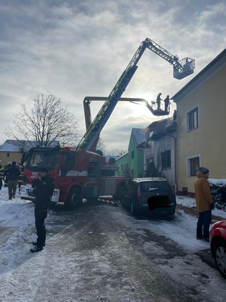 Výbuch plynu v domě v Kamenném Újezdu. Foto: PČR