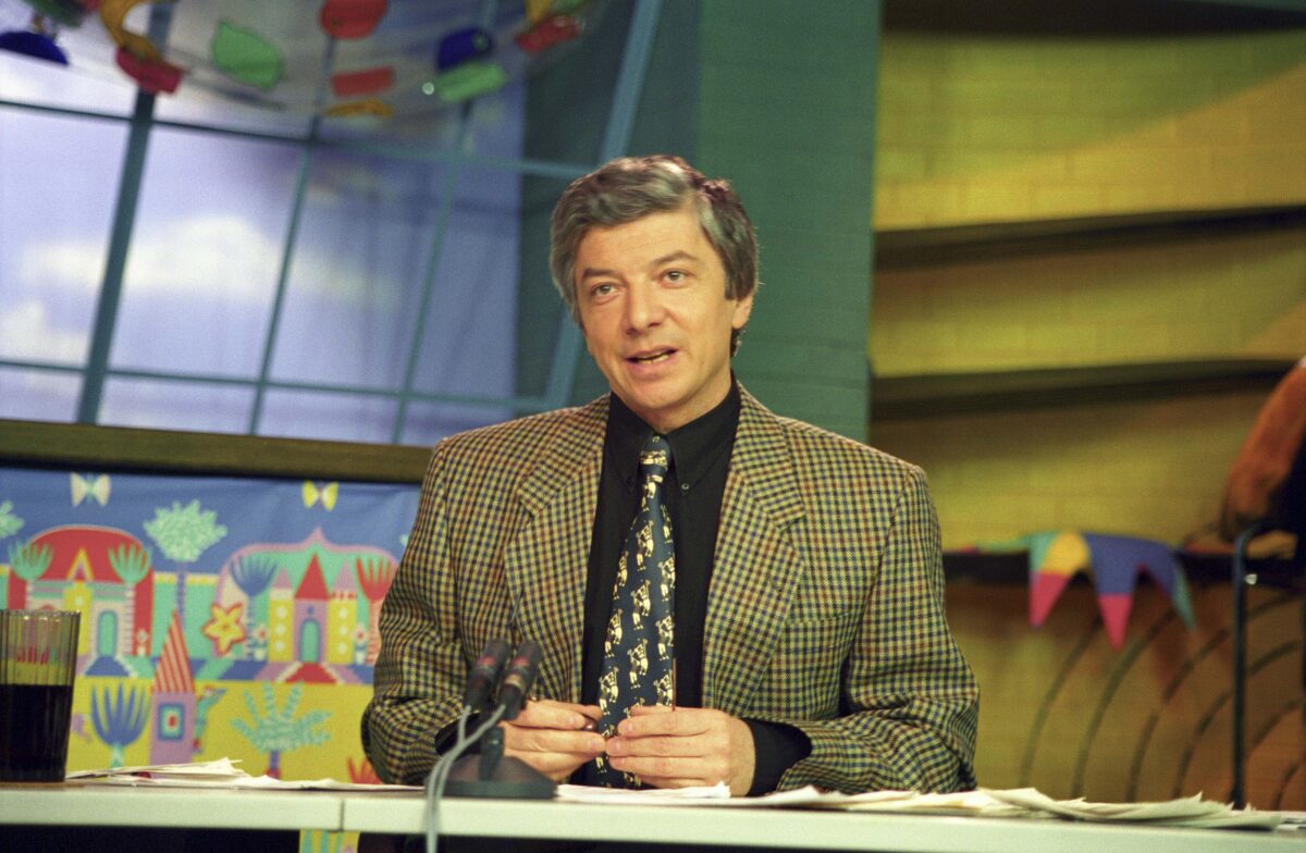 Vladimír Železný ve svém tehdejším pořadu Volejte řediteli. Foto: TV Nova