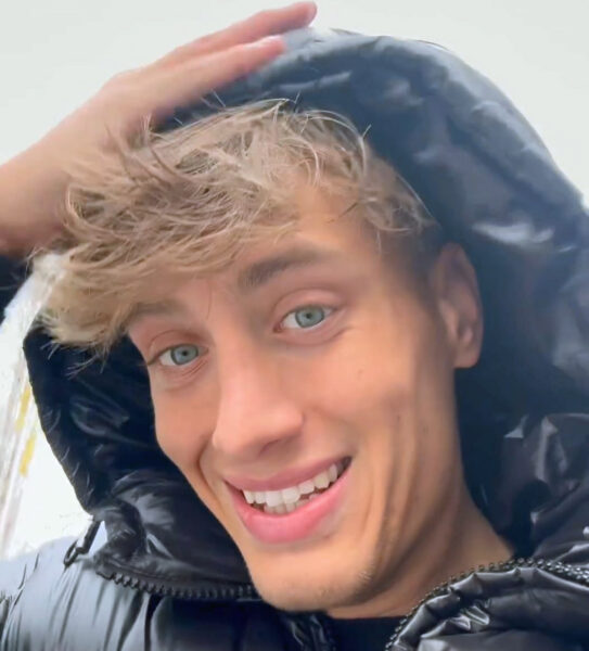 David Vitásek na Survivor nejel, zůstal v Praze a stěhuje se z bytu. Foto: IG
