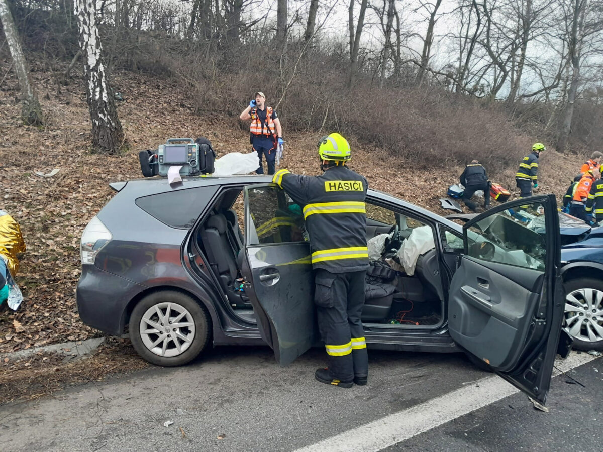 Hromadná nehoda u Bystřice na Benešovsku. Foto: HZS