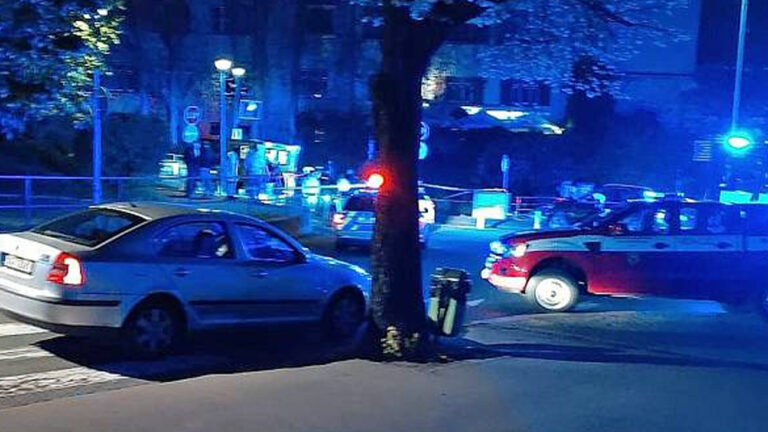 Noční dramatická nehoda v Mělníku. Foto: FB
