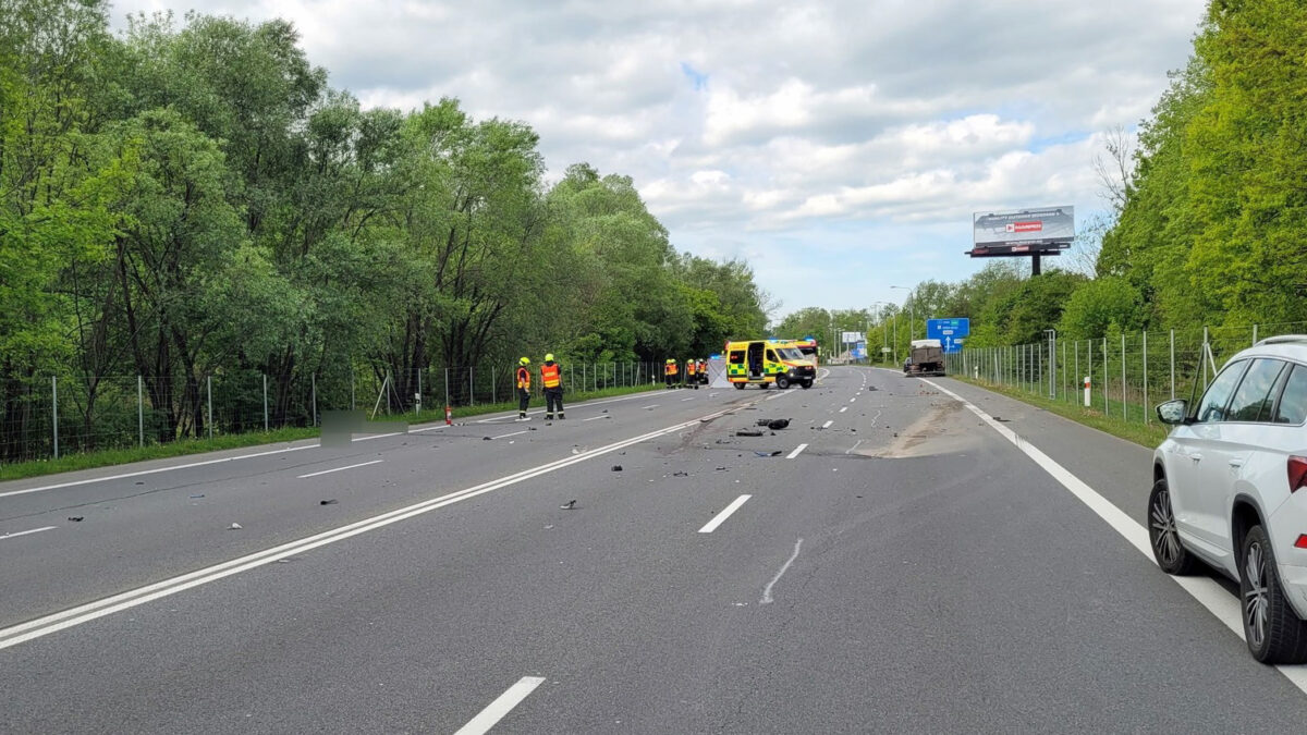 Tragická nehoda motorkáře v Ostravě. Foto: HZS