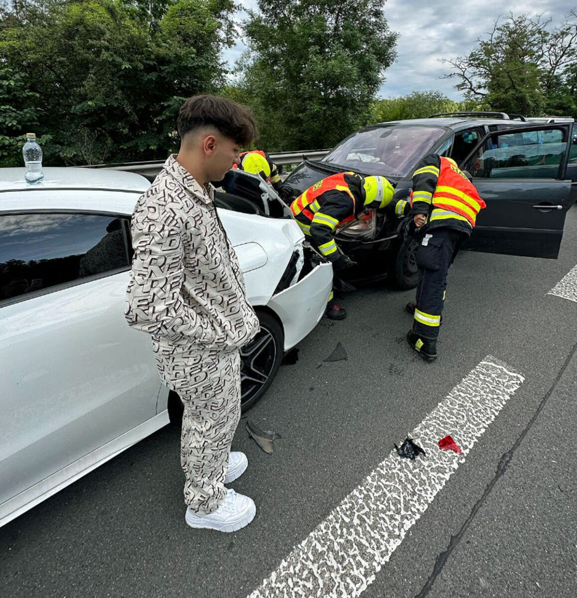 Jan Bendig měl nehodu. Do jeho mercedesu vrazila řidička renaultu. Foto: IG