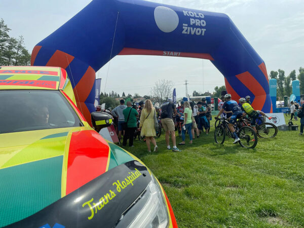Na závodu Kolo pro život v Mladé Boleslavi zasahovali záchranáři. Foto: Trans Hospital Plus