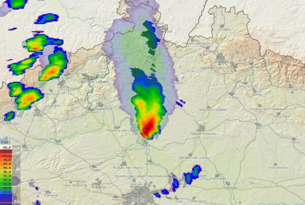 Supercela se objevila nad Řípem. Zdroj: CHMU