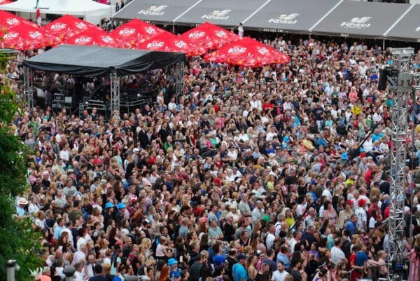 Ewa Farna rozzářila Kmochův Kolín. Zdroj: FB/Michael Kašpar