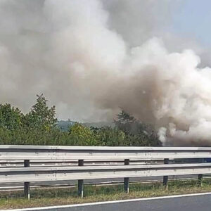 Požár autobusu na dálnici D5 v sobotu 29. června. Foto: FB