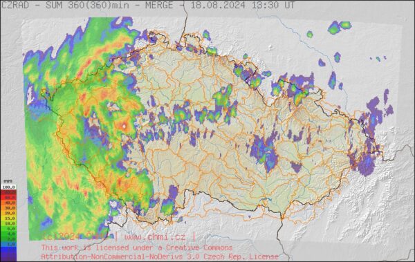 Radarová data v nedeli odpoledne nad Českem.