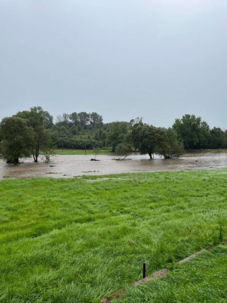Obec Stachy vyplavily přívalové deště. Foto: Tomáš Svoboda