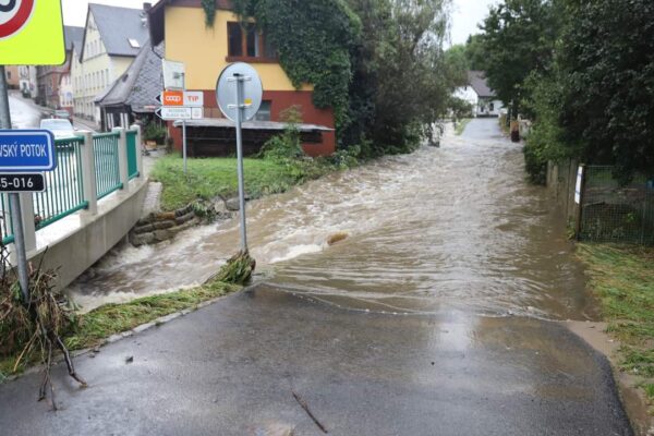 Obec Stachy vyplavily přívalové deště. Foto: Tomáš Svoboda