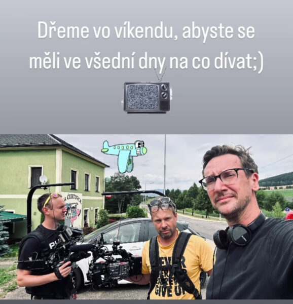 Kameramani a režisér nové řady Ano, šéfe! Foto: IG