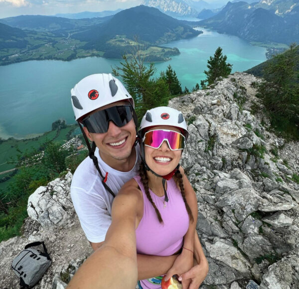 Sebastian s partnerkou modelkou Andreou Bezděkovou.