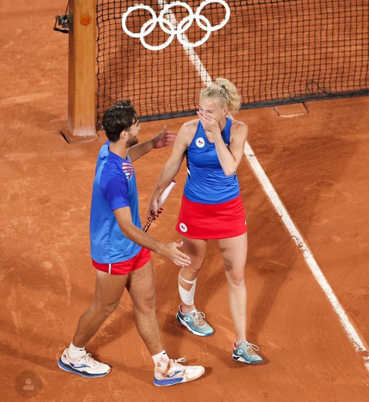 Kateřina Siniaková a Tomáš Macháč vybojovali zlato na olympiádě. Foto: Český olympijský tým