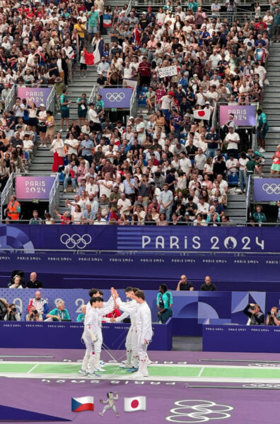 Čeští šermíři vezou z olympiády bronz. Foto: Český olympijský tým