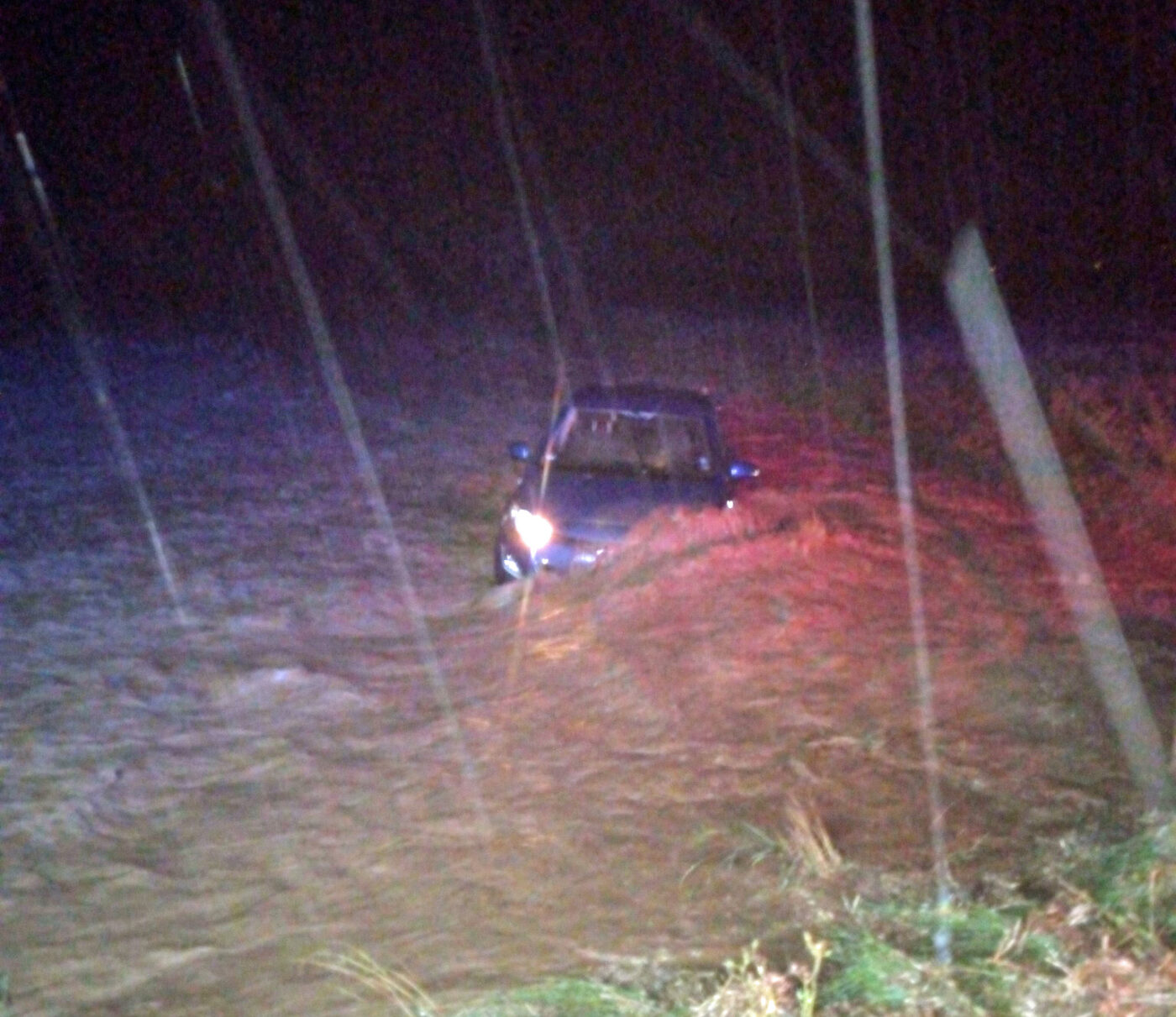 Noční záplavy na Královehradecku. Foto: HZS