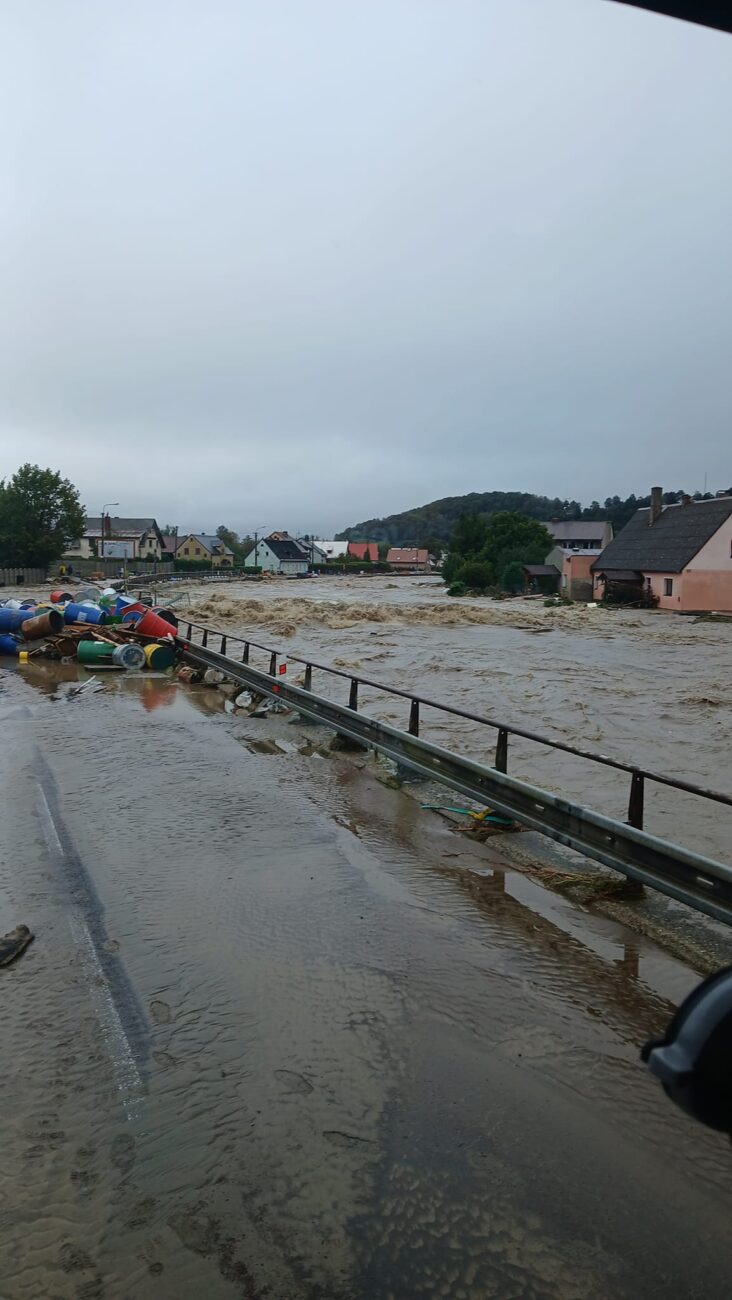 Česká Ves po povodni. Zdroj: HZS