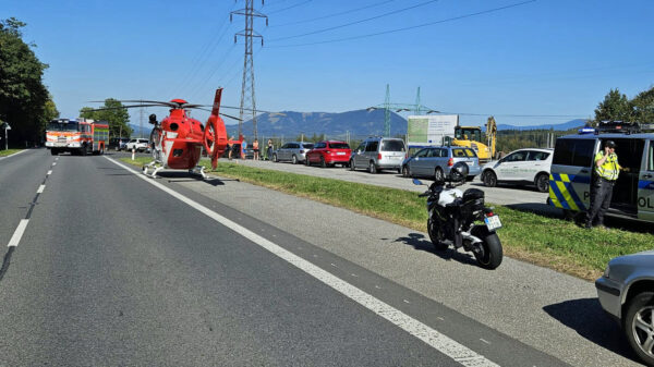 Tragická nehoda mezi Frenštátem a Rožnovem pod Radhoštěm. Foto: ZZS