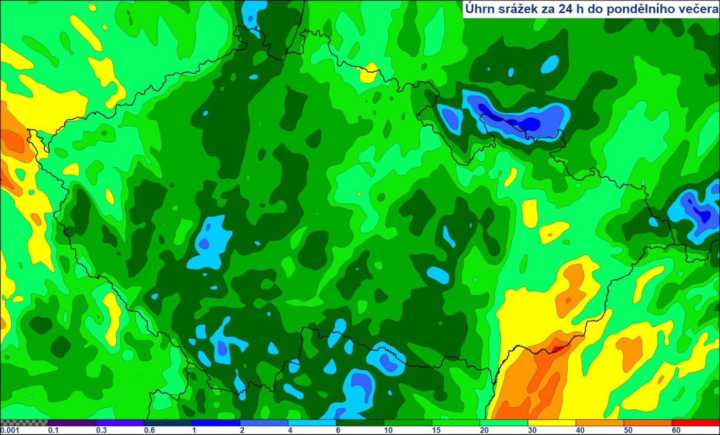 Očekávaný úhrn srážek z neděle na pondělí. Zdroj: CHMÚ 