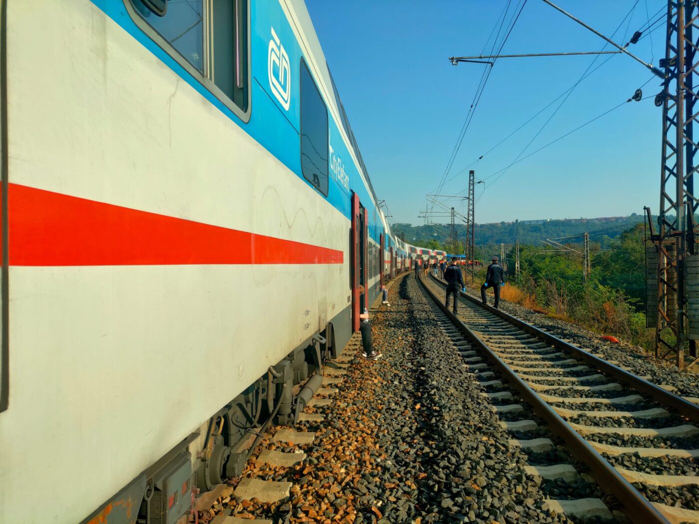 Srážka vlaků v Praze Libni. Foto: HZS