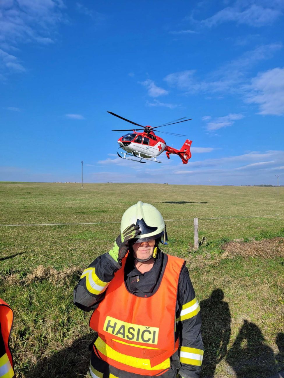 Tragická nehoda u obce Staré Heřminovy. Foto: HZS