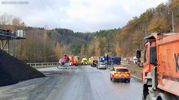 Nehoda vlaku a kamionu v Jakubčovicích. Foto: HZS