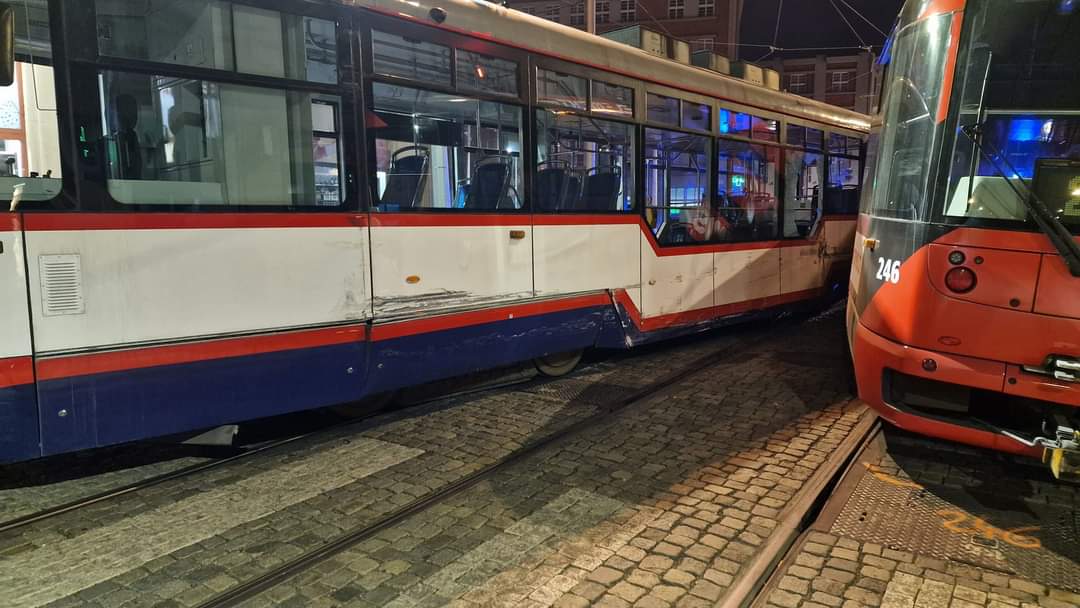 Nehoda tramvají v Olomouci.