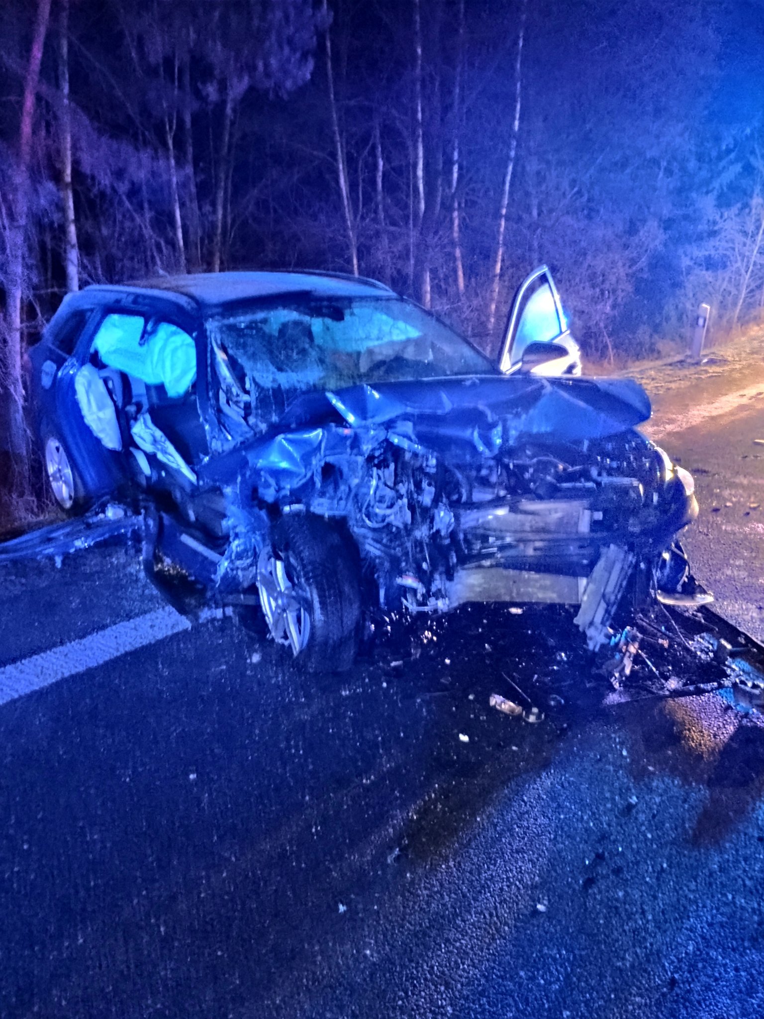 Vážná nehoda dvou aut u Božetic. Foto: HZS