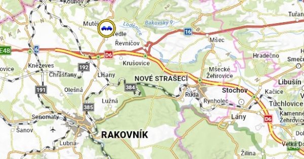 Nehoda auta na Rakovnicku. Foto: HZS