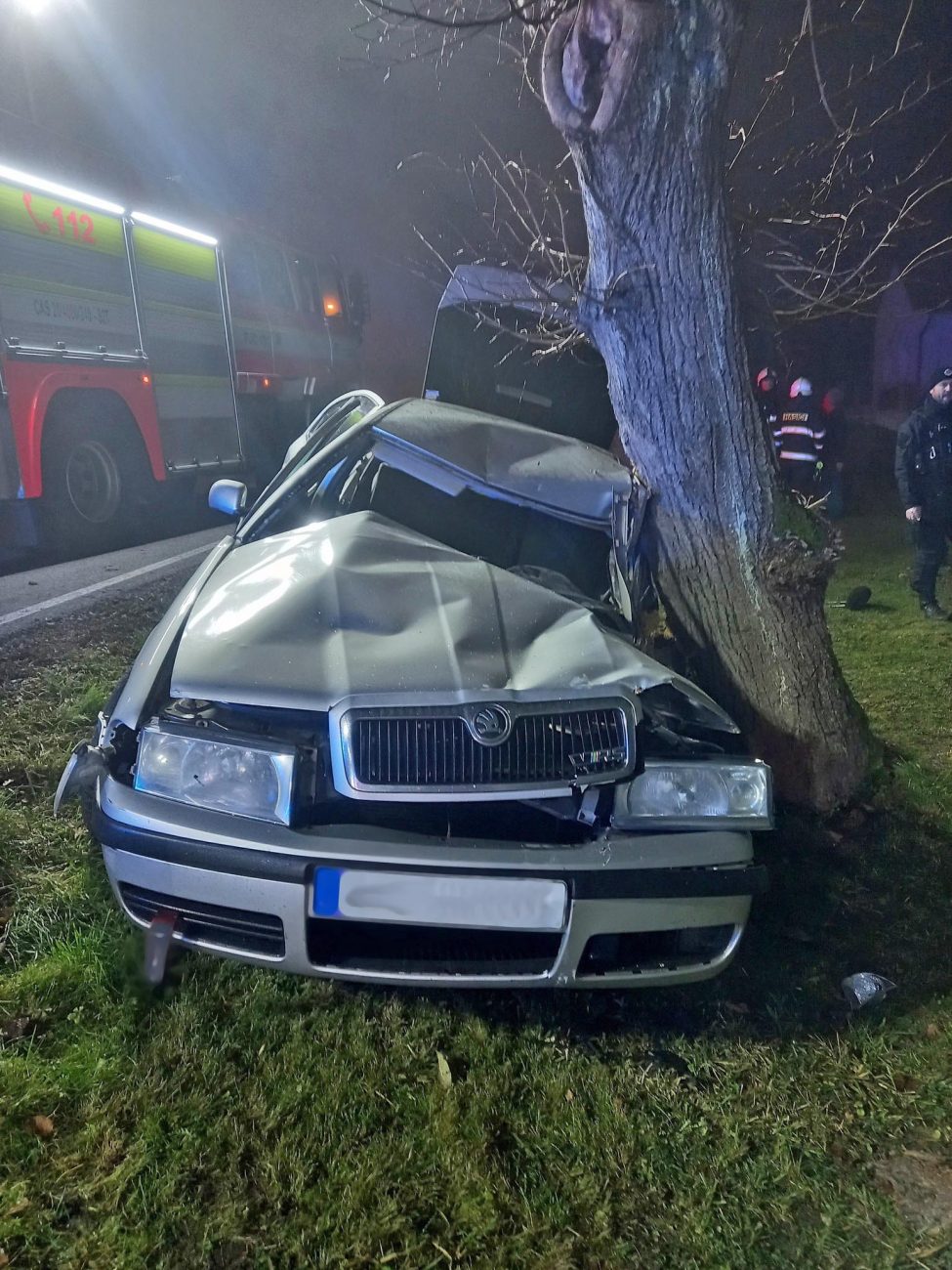 Vážná nehoda v Liběšicích na Jičínsku. Foto: HZS