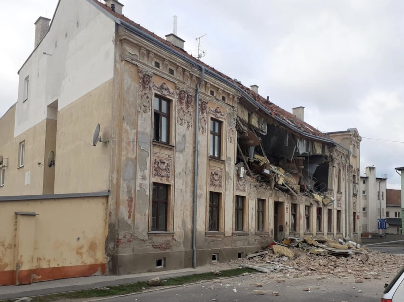 Výbuch bytového domu ve Znojmě. Foto: Jaroslav Pokorný