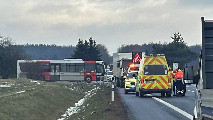 Tragická nehoda u Poděbrad. 